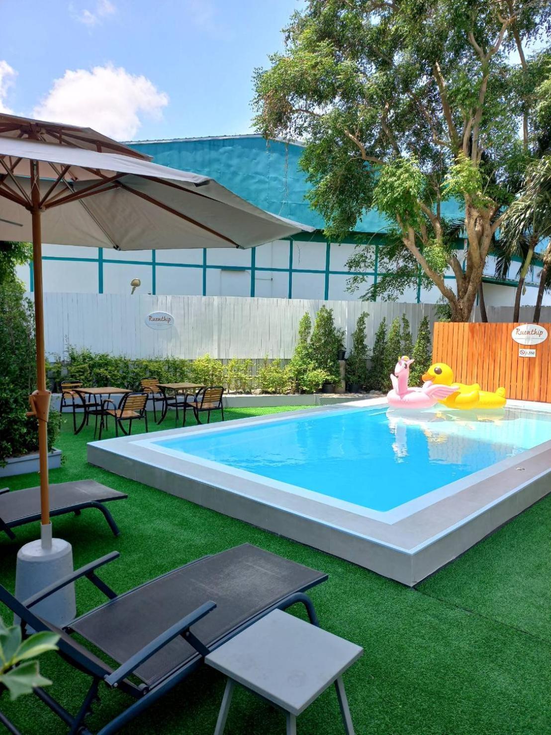 Ruenthip Pattaya Hotell Eksteriør bilde