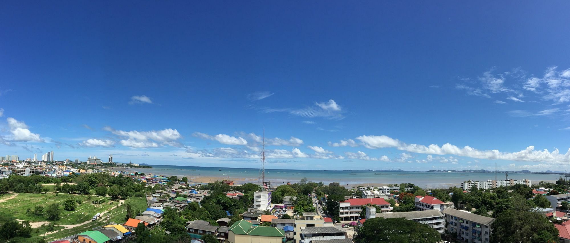 Ruenthip Pattaya Hotell Eksteriør bilde